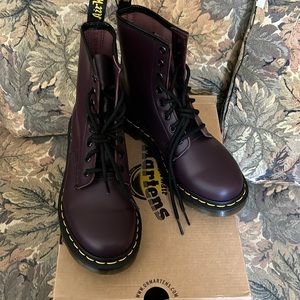 Dr Martens 1460 W Purple Smooth Leather